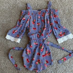 Girl’s L top. Sequin Hearts. 100% polyester. Great condition